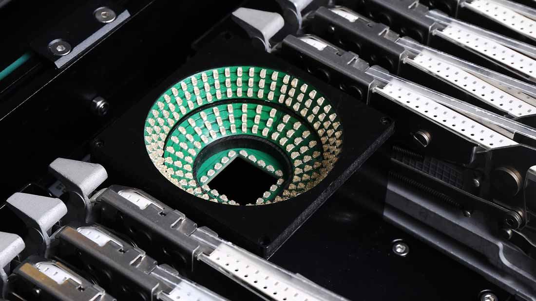 SMD automatic pick and place machine SMD automatic pick and place machine