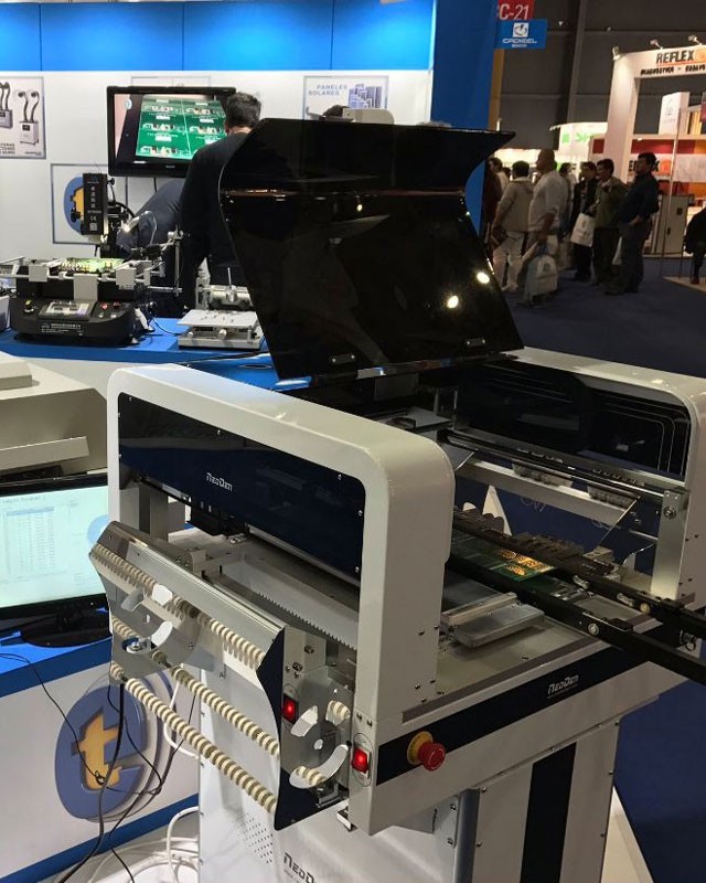 neoden6.jpg neoden6.jpg